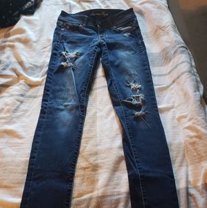 American Eagle distressed jeans